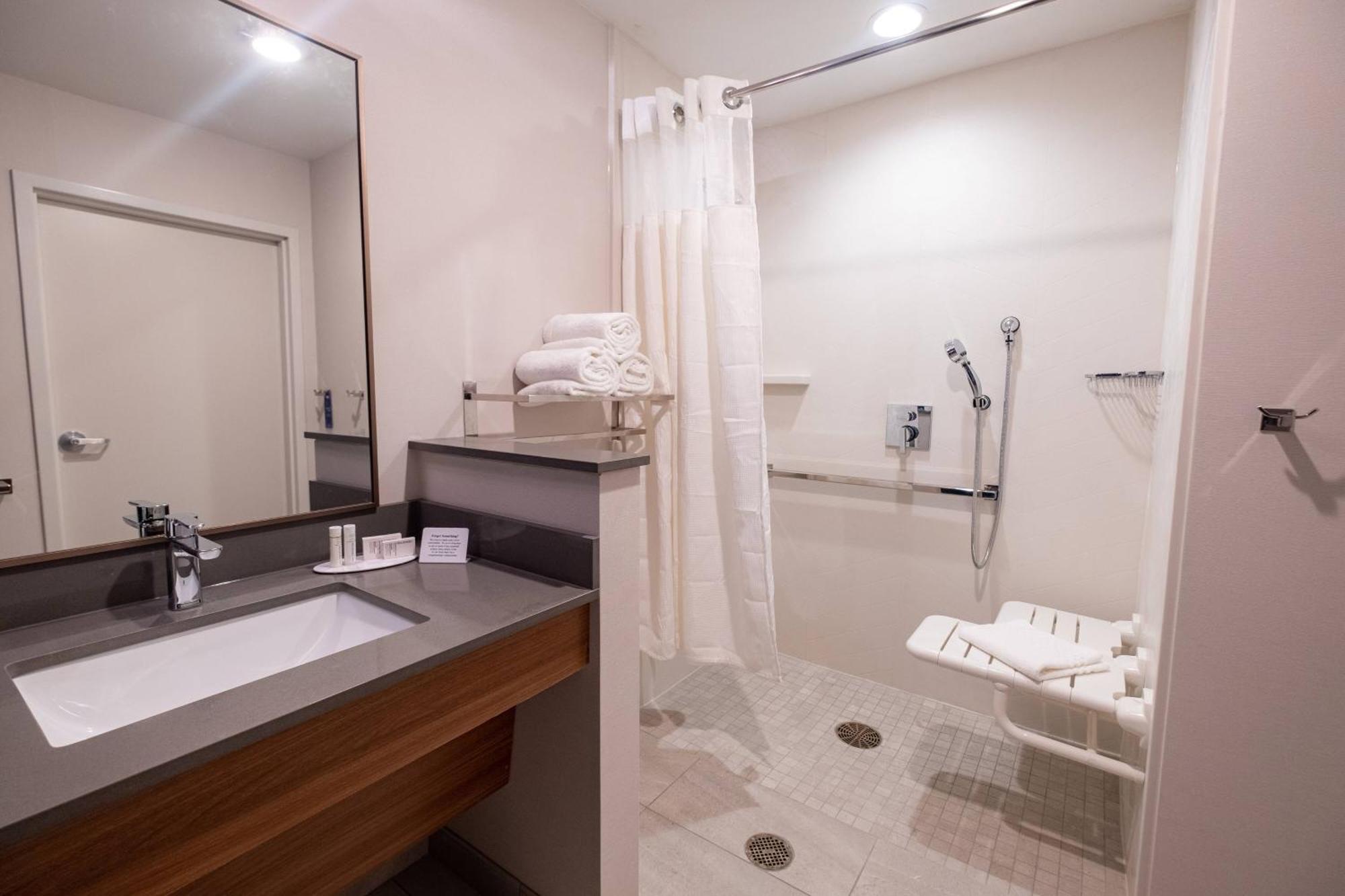 Fairfield By Marriott Inn & Suites פונד דו לאק מראה חיצוני תמונה