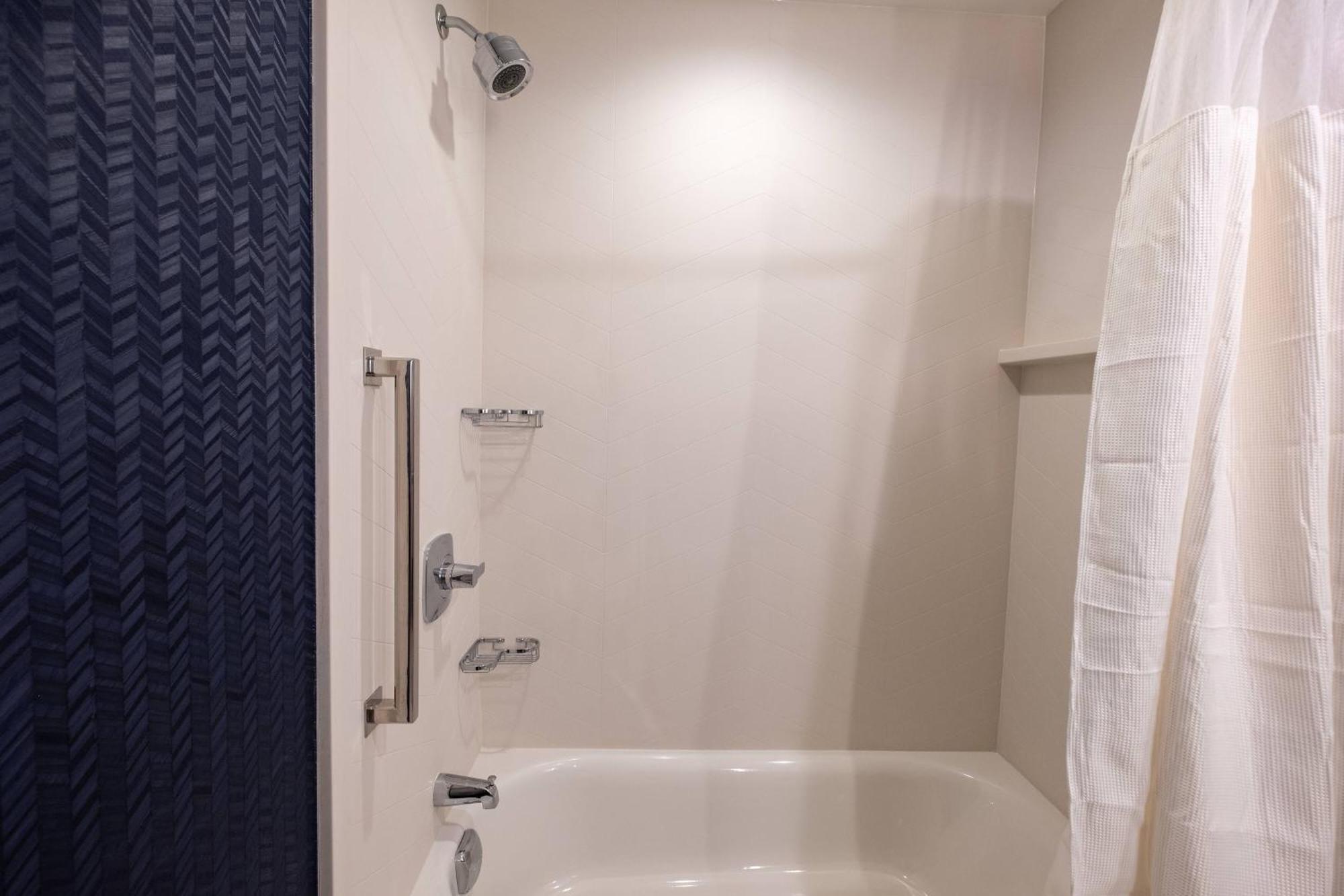 Fairfield By Marriott Inn & Suites פונד דו לאק מראה חיצוני תמונה